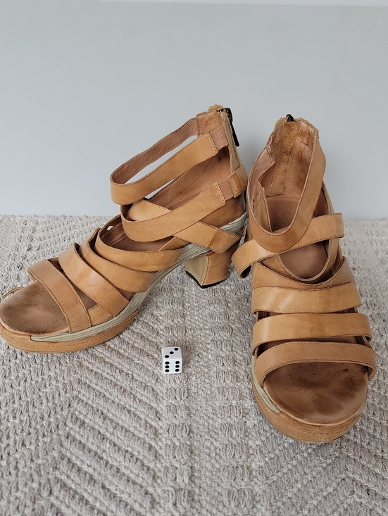 Antelope Shoes - Antelope Mustard Yellow Gladiator Strappy Platform Sandals EU 39